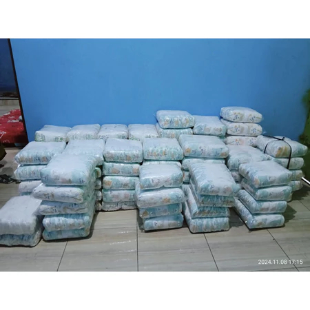 Pempes Anak Sweety Silver Non Kemasan Isi 50 / Pampers Sweety Isi 50
