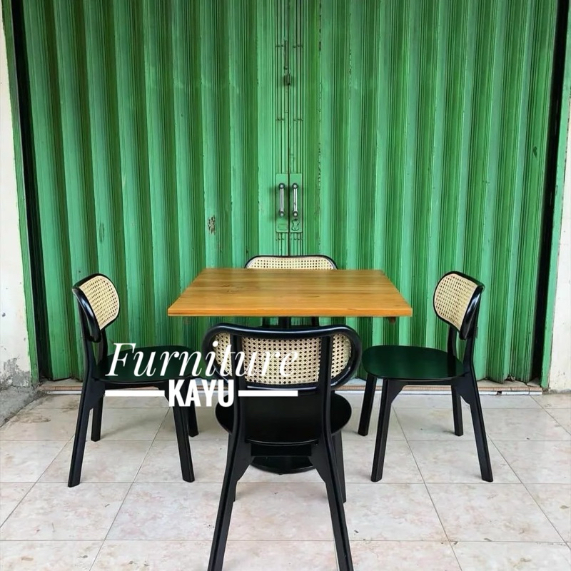 Set meja cafe kayu jati, meja cafe kayu jati rangka besi, meja kursi cafe kayu jati