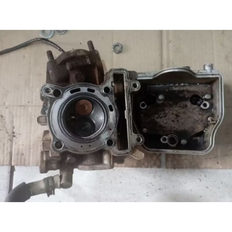Blok Head Blok Kelep Xeon FI 125 / Xeon GT 125 Original Copotan