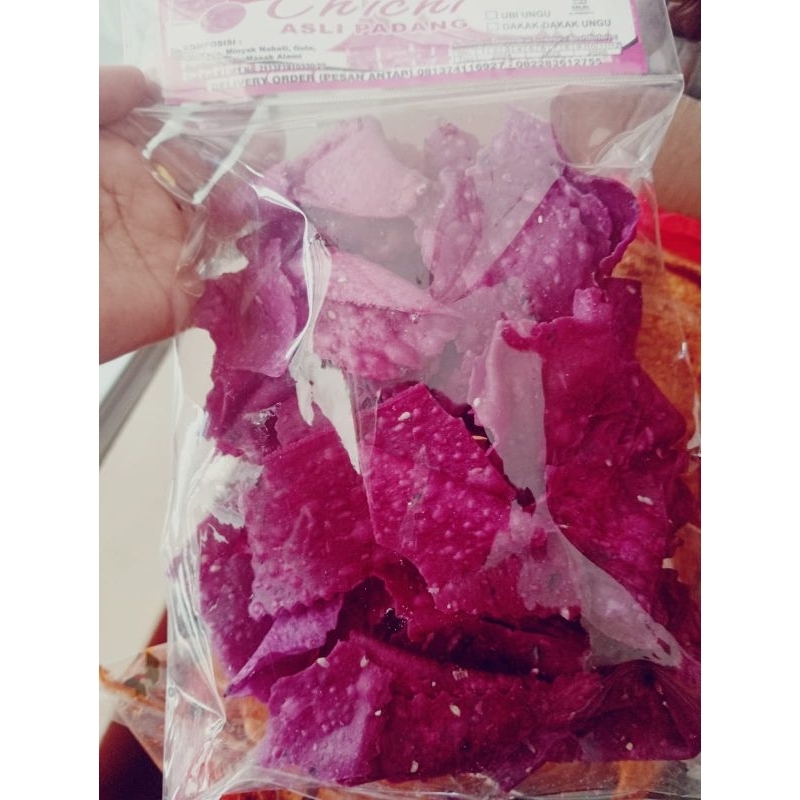 

KERIPIK UBI UNGU CHICHI