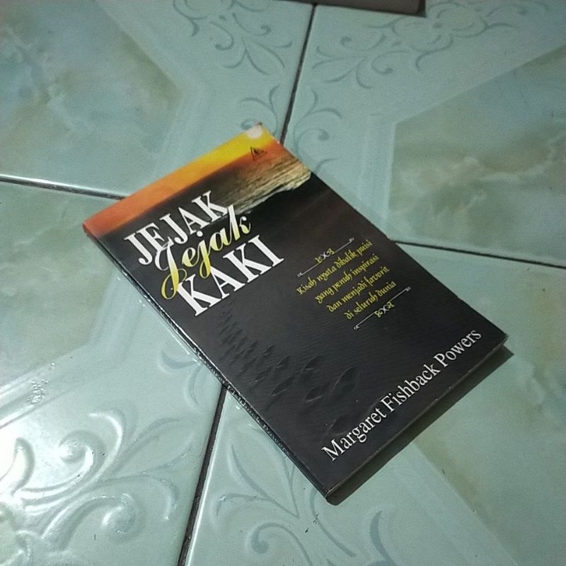 buku JEJAK JEJAK KAKI
