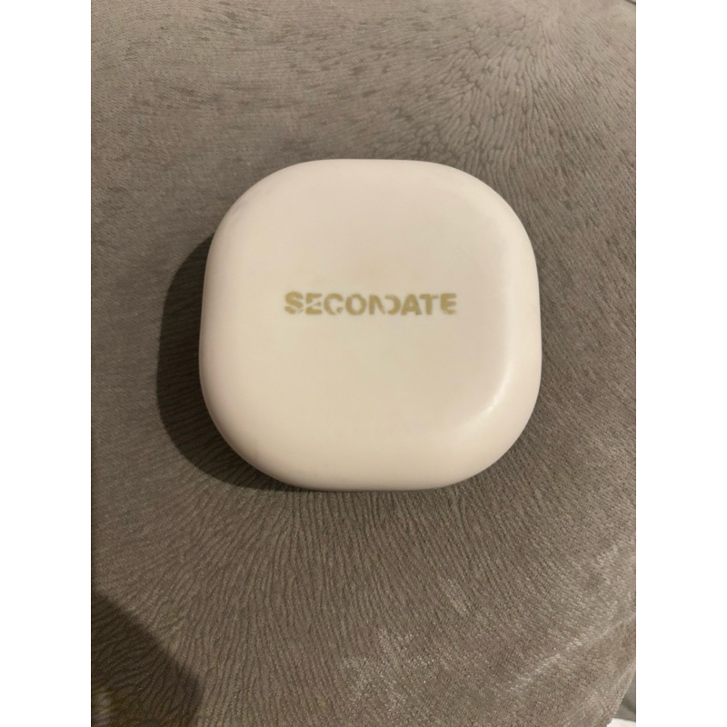 Secondate bedak