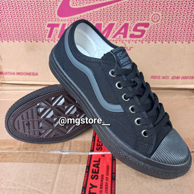 SEPATU THOMAS SEPATU KETS FULL HITAM POLOS 37-42