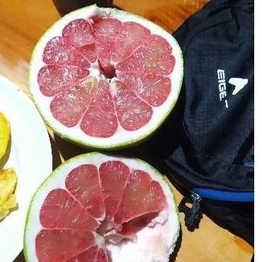 

JERUK BALI PAMELO Manis Segar 1 Buah 1,2 Kg - 1,3 Kg ( Ukuran Besar)