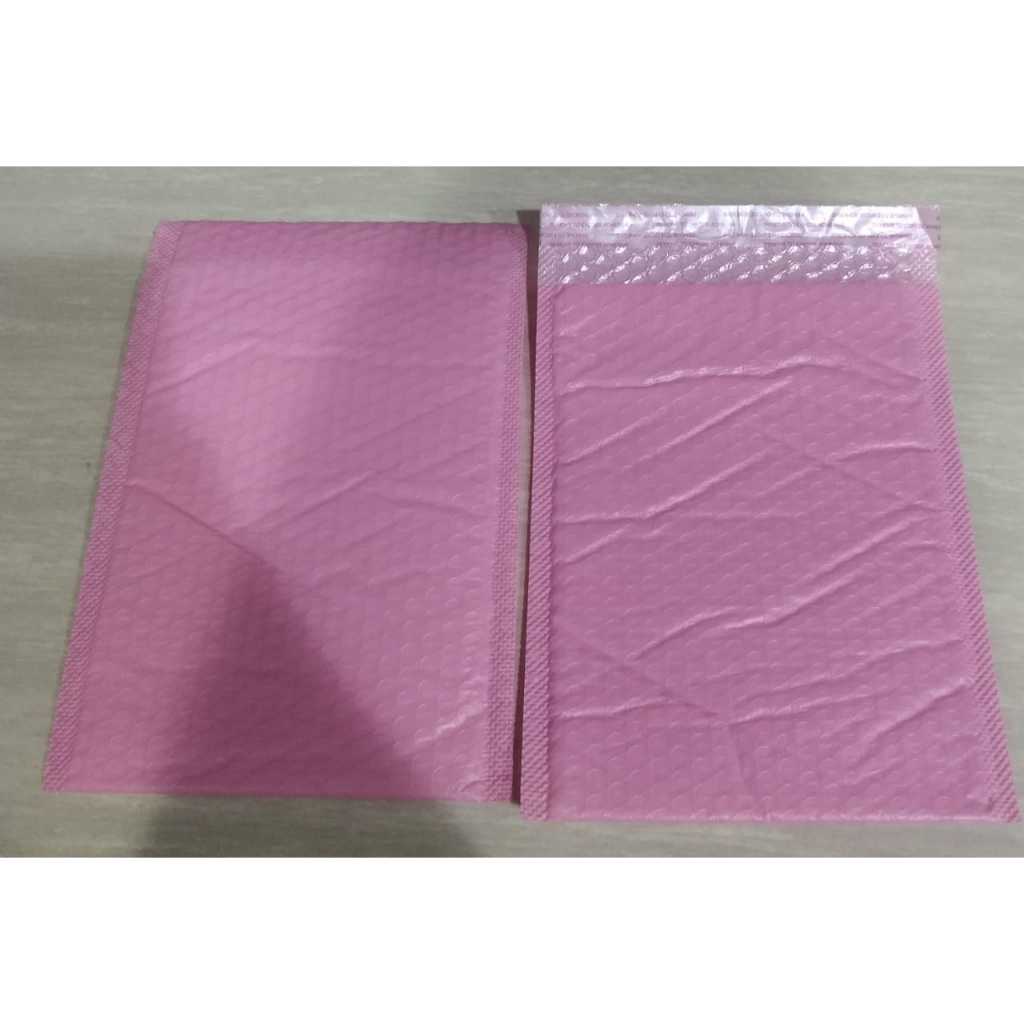 

Bubble Mailer/ Amplop Bubble Ukuran 18x27 Warna Pink Jual PerPcs