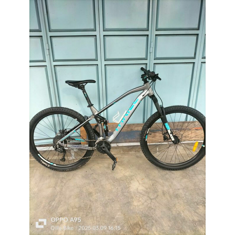 sepeda thrill fervent 2.0