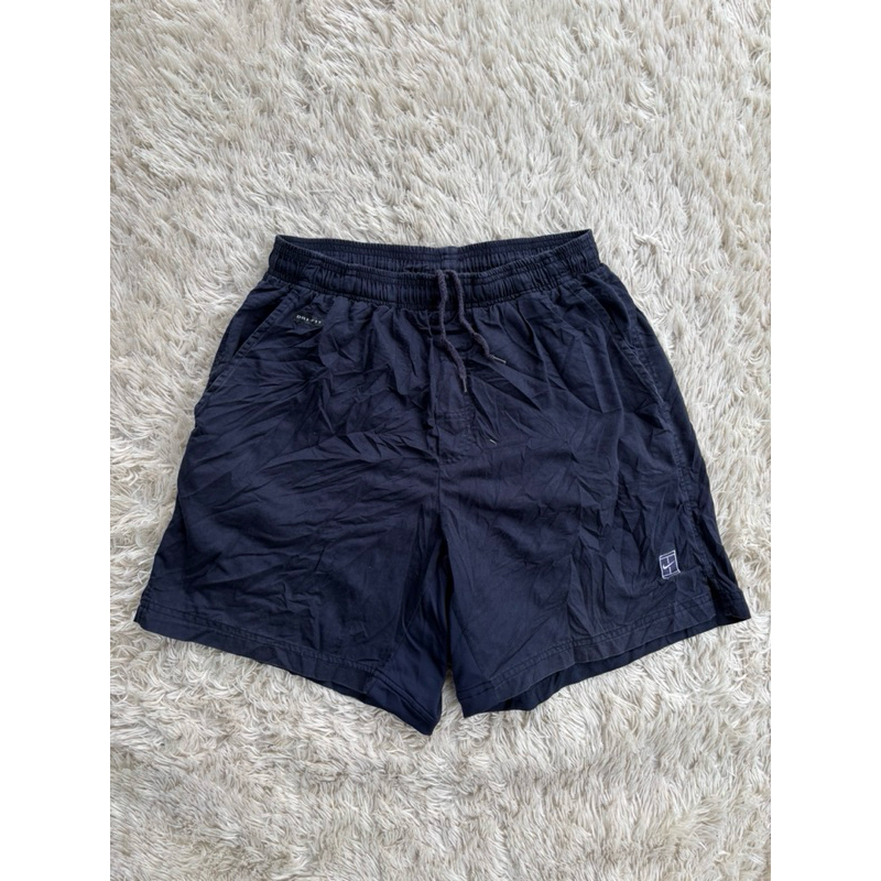 Short pants Nike court