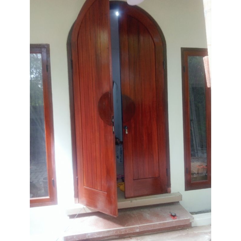 daun pintu lengkung kupu2 + kusen