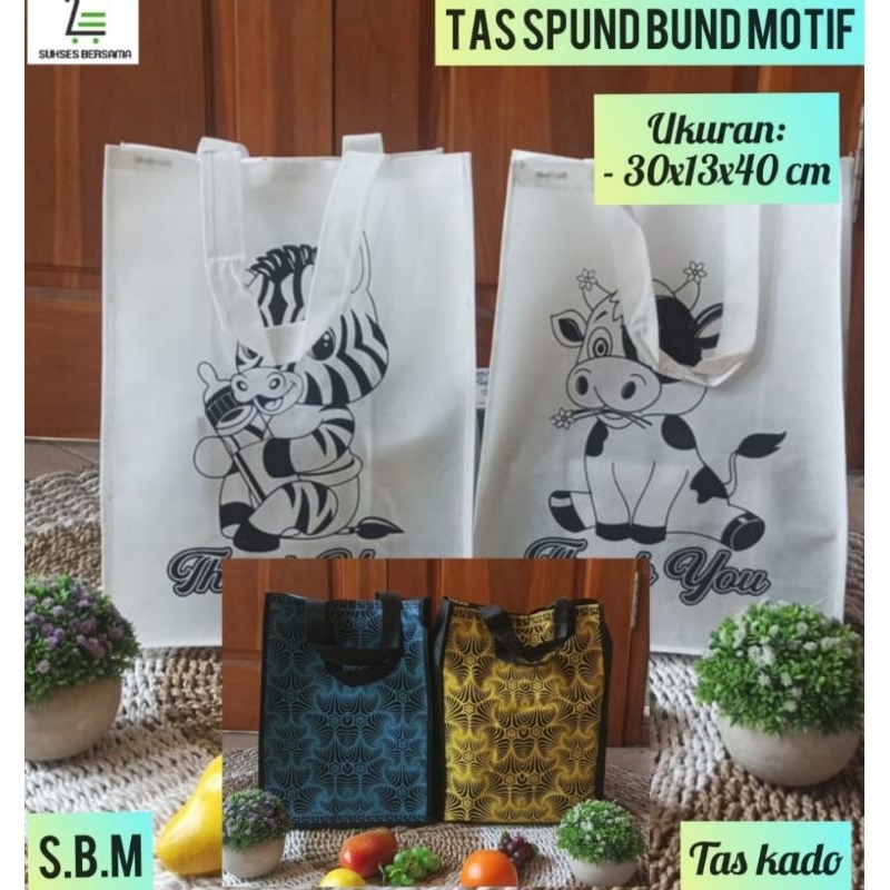 

Tas Spundbond Tebal Lebaran & Motif 30x13x40cm LUSINAN/12 pcs(Tipe A)/Tas Spundbund IdulFitri /Tas Kado/Tas Kain/Goodiebag
