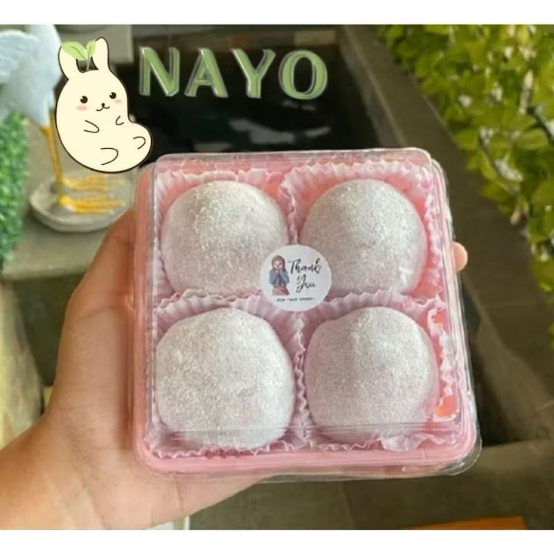 mika mochi empat sekat warna pink tempat mochi box mochi