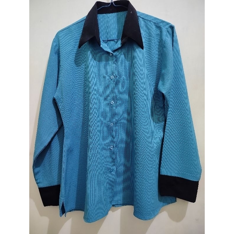 [PRELOVED] Kemeja Wanita  Tosca/Biru Laut/Cantik