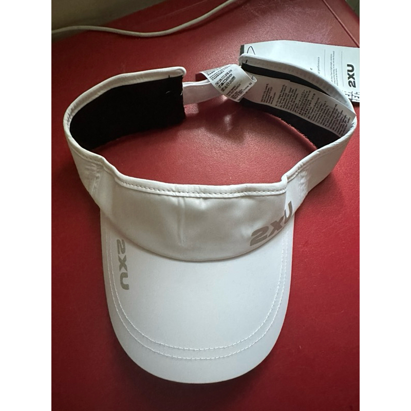 2xu visor