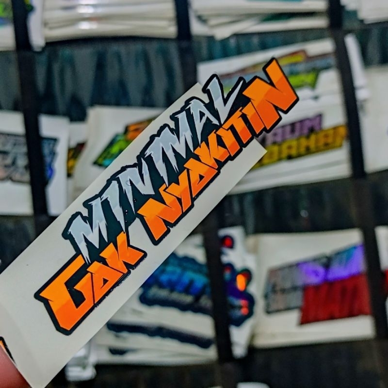 

stiker minimal gak nyakitin Glossy