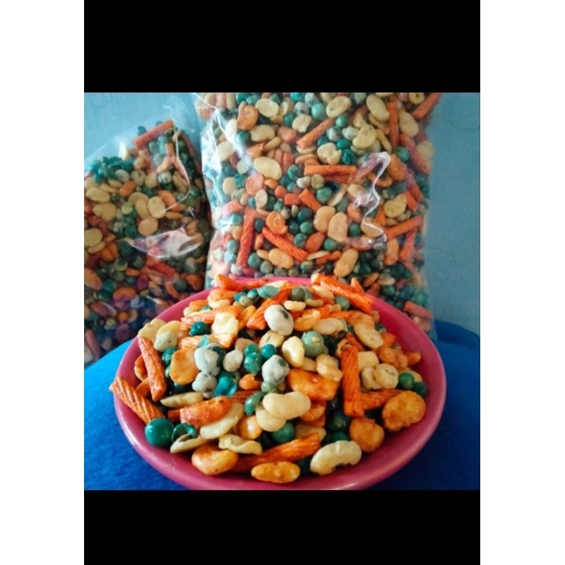 

kacangcampur:varianrasaterbaikdalamsatukemasan