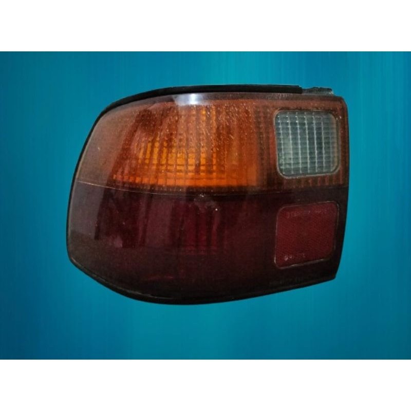 Stoplamp lampu belakang ford laser gala 1991-1995 KIRI ORIGINAL