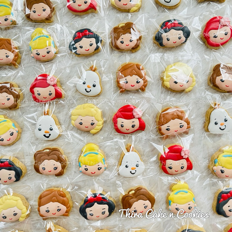

gluten free isi 10 mini cookies disney princess kukis frozen cinderela snow white kue kering cemilan snack kuker