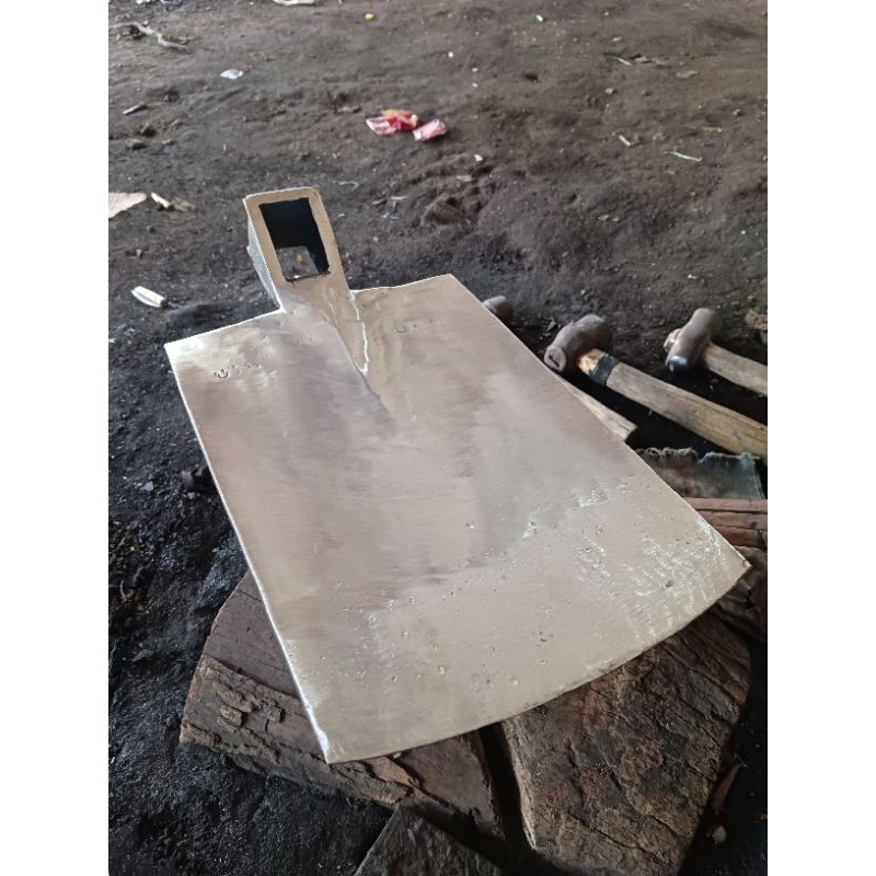 Cangkul Blitaran baja isen