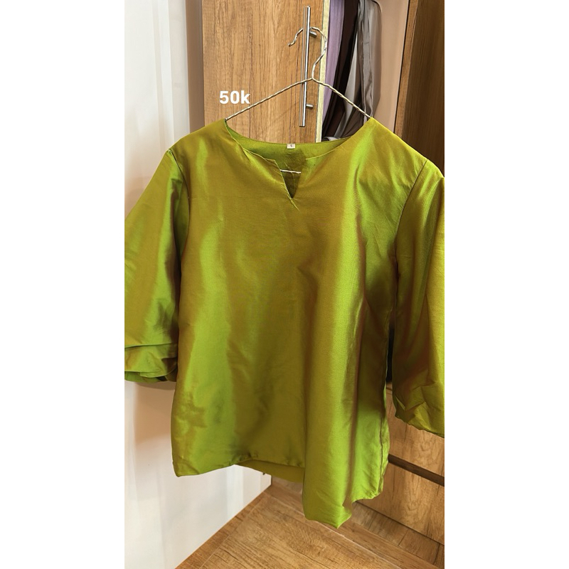 outer lengan balon olive green