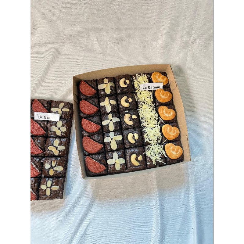 

FUDGY BROWNIES BANYUWANGI