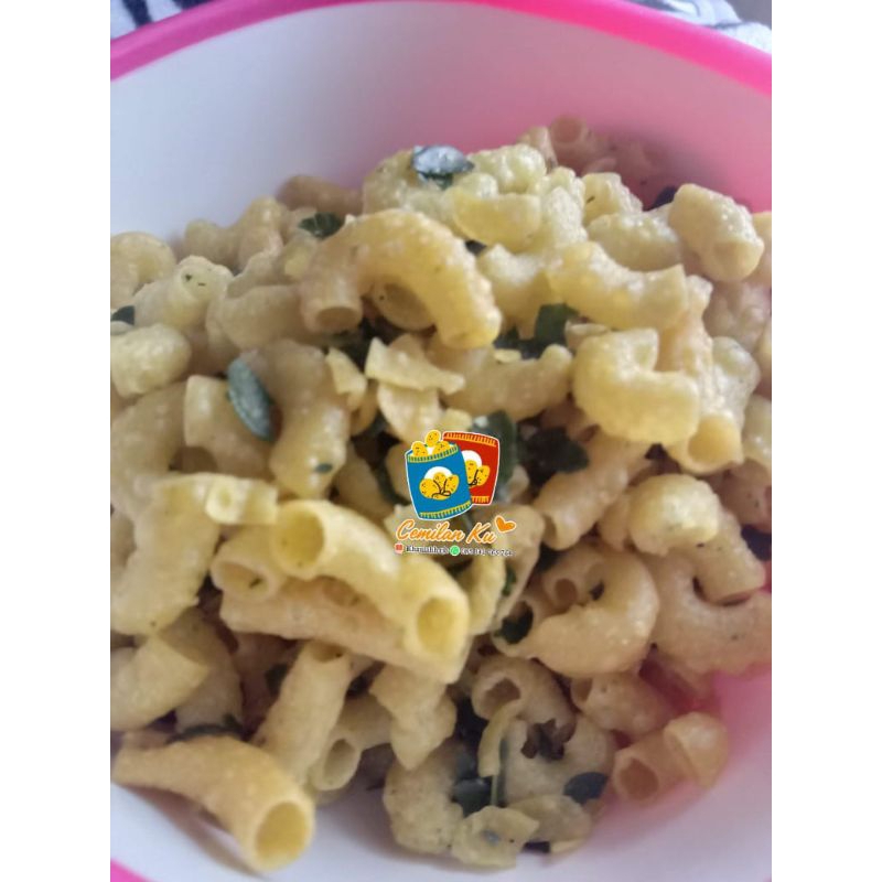 

MAKARONI 50GR PEDAS ENAK GURIH RENYAH