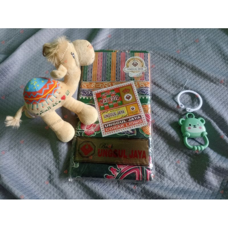 Jarik Mahkota Unggul Jaya