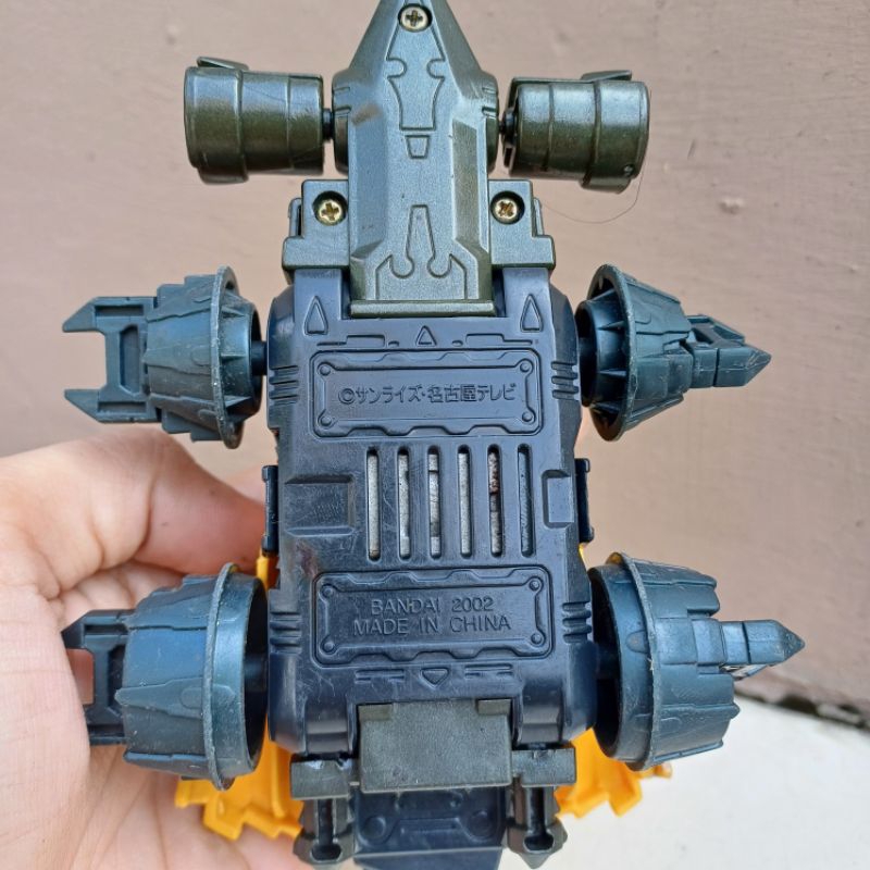 Crush Gear Gaiki Bandai crushgear