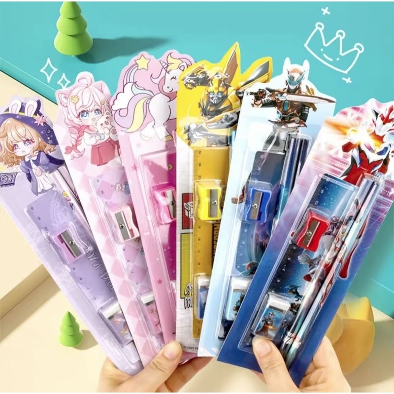 

Satu Set Alat Tulis Karakter Lucu Astronot