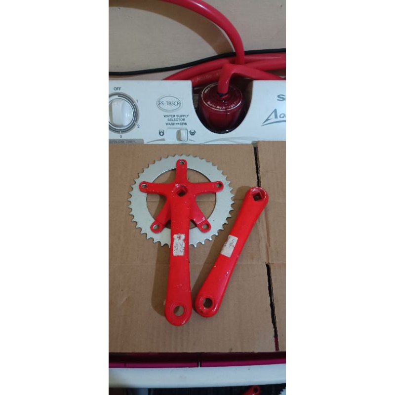 crank alloy BB kotak singel speed 42T NOS