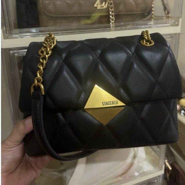 Preloved Tas Staccato