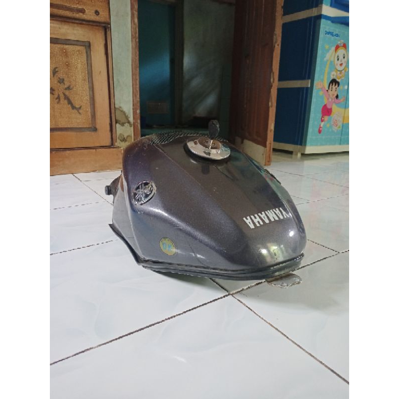 Tangki vixion old bekas