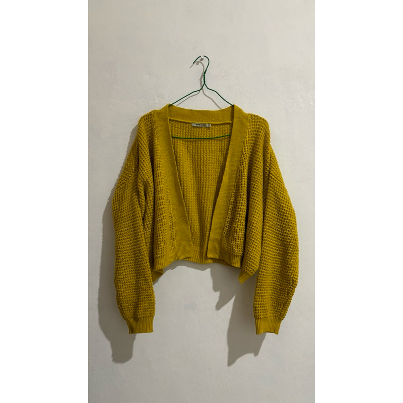 cardigan kuning