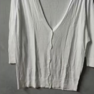 PRELOVED Cardigan Putih