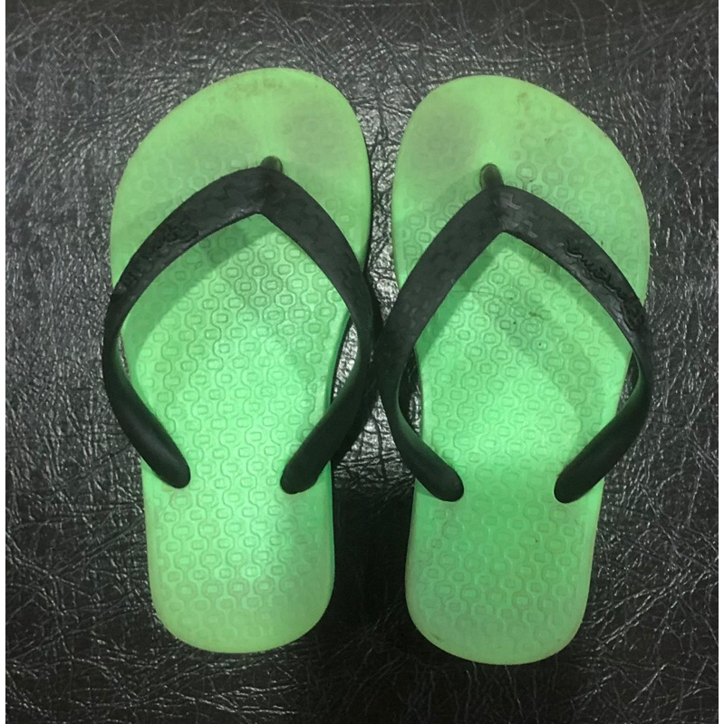 Sandal Ipanema Anak  Preloved warna hijau
