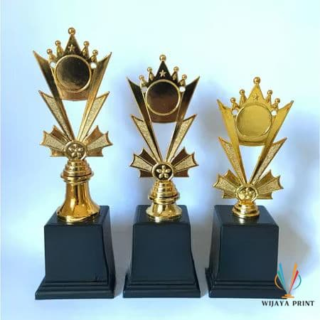 Piala 1 Set Piala penghargaan murah