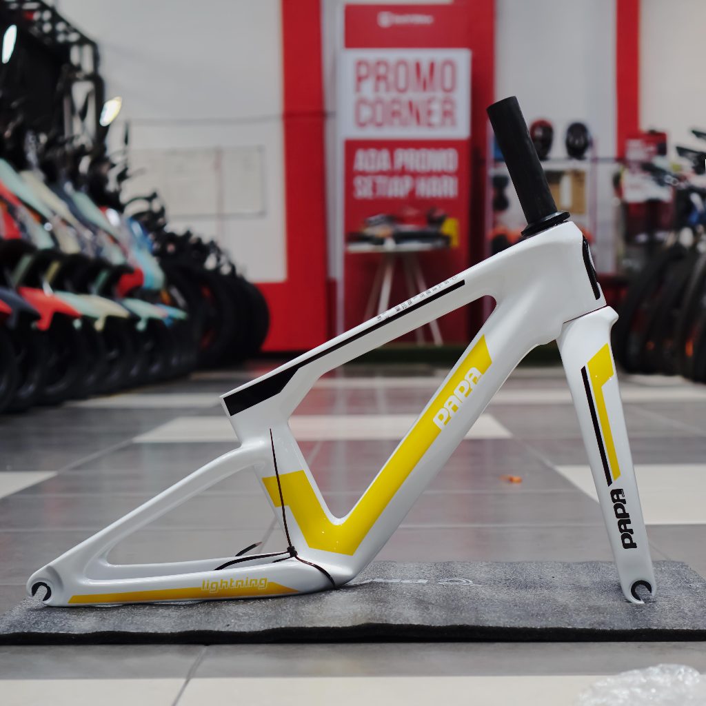 Frame PAPA BIKE Lightning Carbon 12" Sunny Yellow Push Balance Bike Carbon Frame Set. Kode 37549