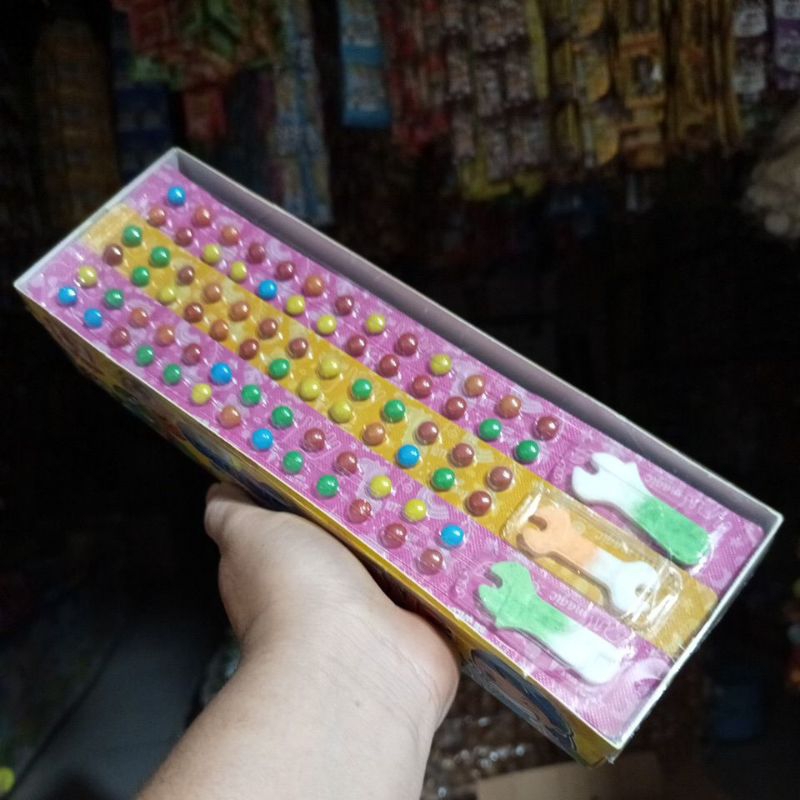 

CHOCO LONG COKELAT COMPOUND BUTIRAN isi 30pcs