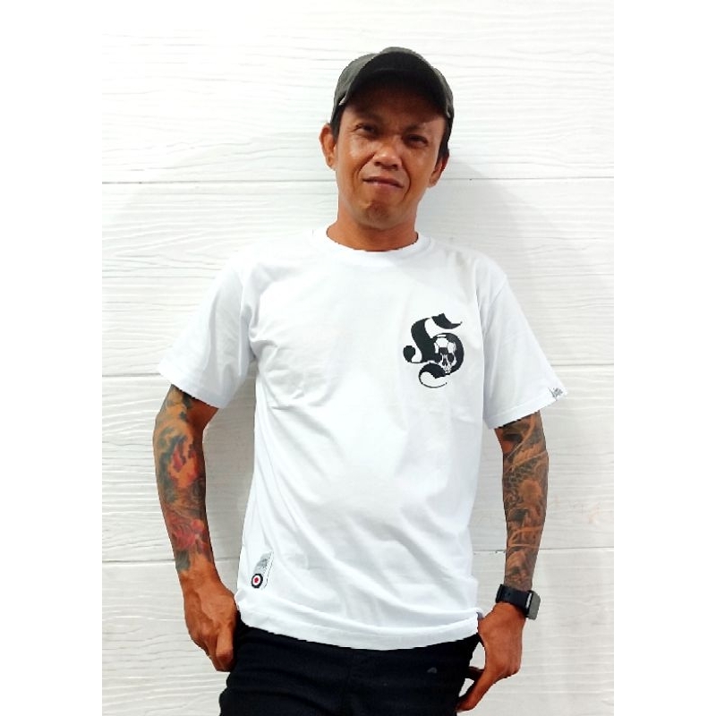 TSHIRT BLOOD & HONOUR #1 PUTIH - SURAKARTANS - SRKRTNS - SURAKARTANS OFFICIAL TSHIRT