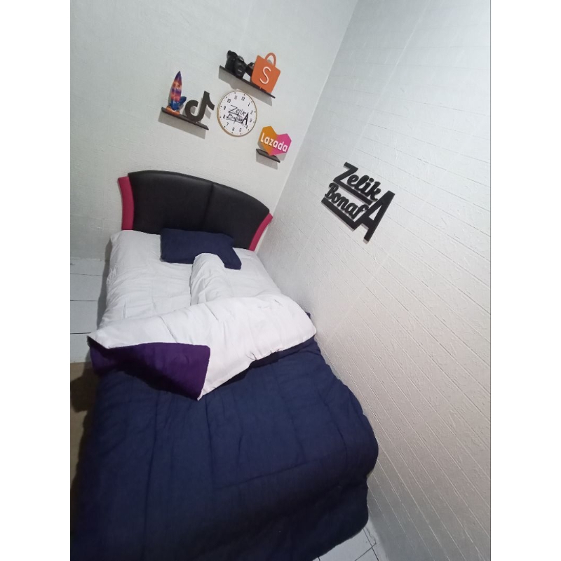 Bedcover Set Polos 2 Warna PUTIH Mix NAVY (Real Pict) / Bed Cover Set Two Tone NAVY Mix PUTIH / Spre