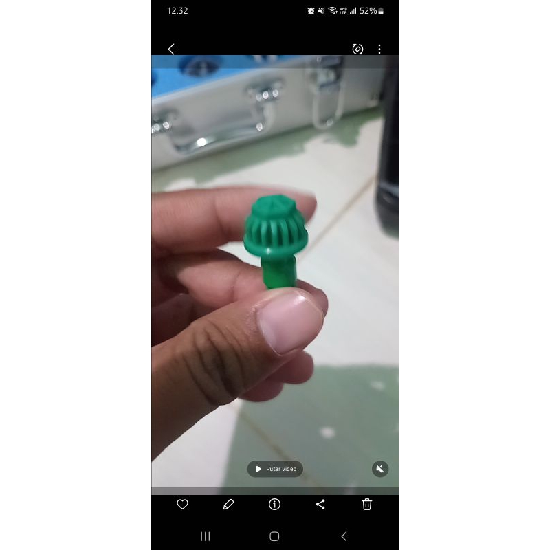 hexa bit + tyrano Beyblade x