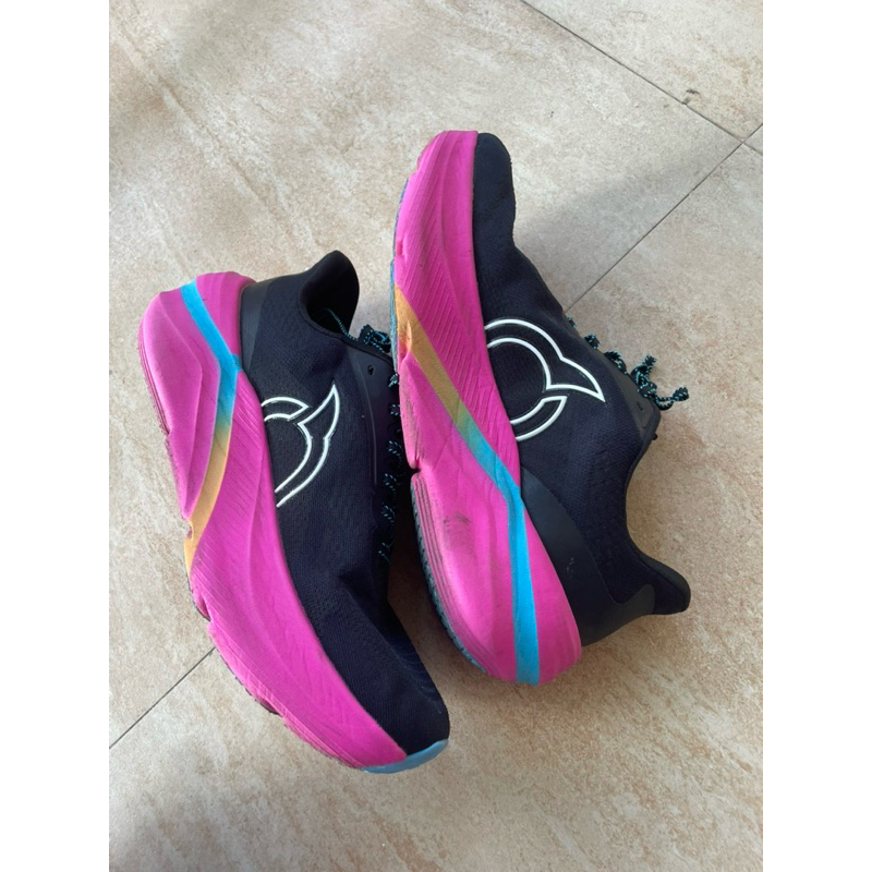 preloved hyperblast black purple 41