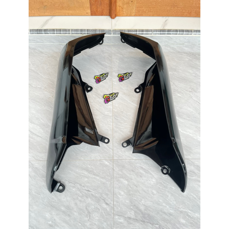 Sayap luar dalam yamaha FORCE ONE 1 sayap luar dalam force one WARNA HITAM