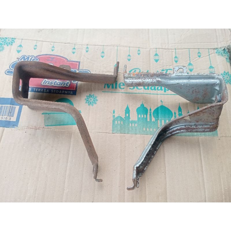 dudukan consule box Sigra Calya bracket Konsul box Sigra
