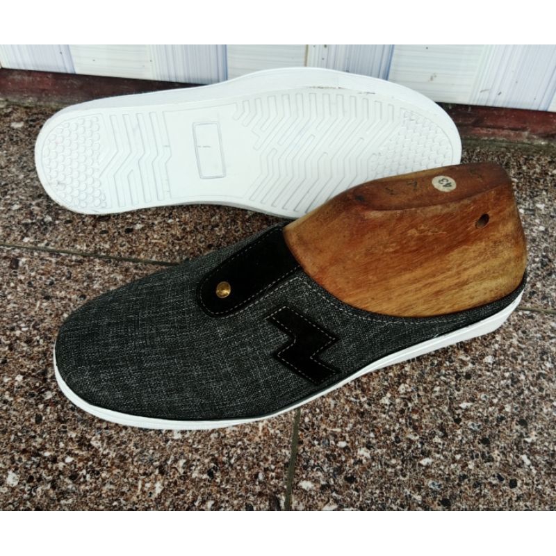 sandal slop kain pria model terbaru kekinian trendy