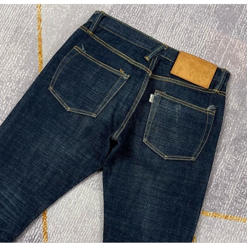 Elhaus iron tail Denim