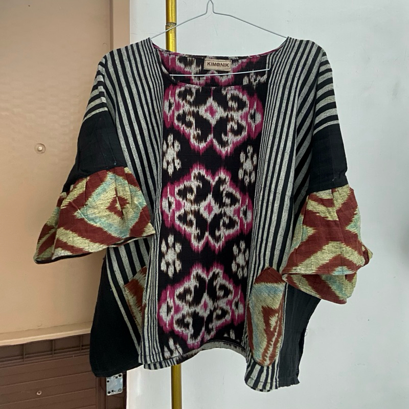 Preloved Blouse Kimonik