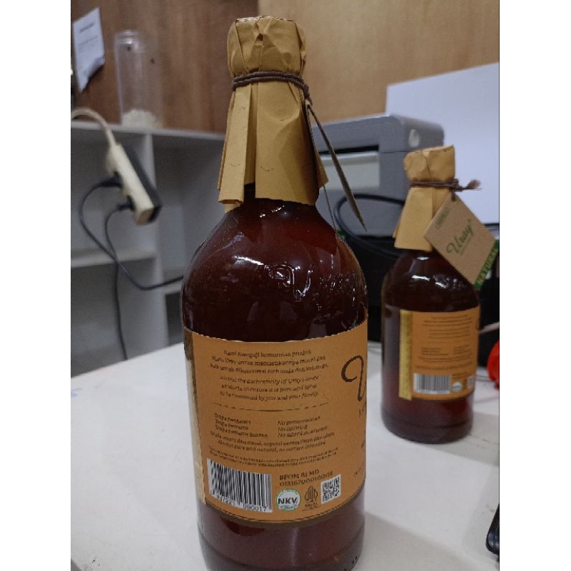 

Madu Alami Uray Natural Honey.