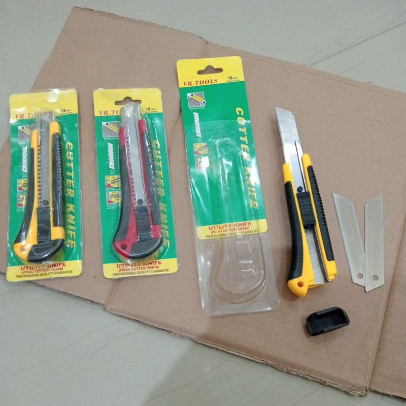 

Pisau CUTTER KNIFE(pisau cutter+3mata)3pcs