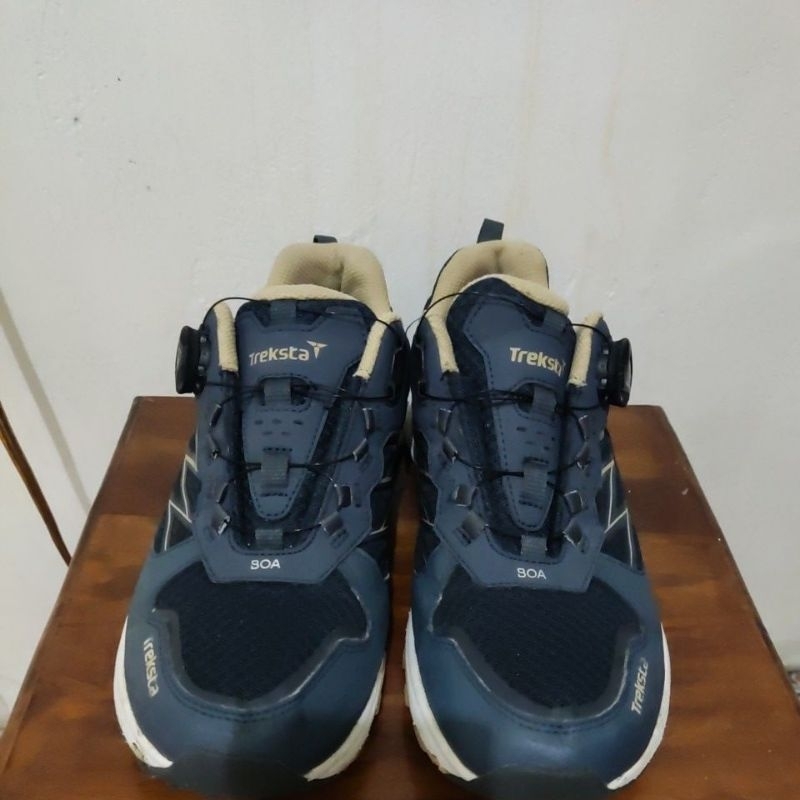 sepatu Treksta Boa outdor
