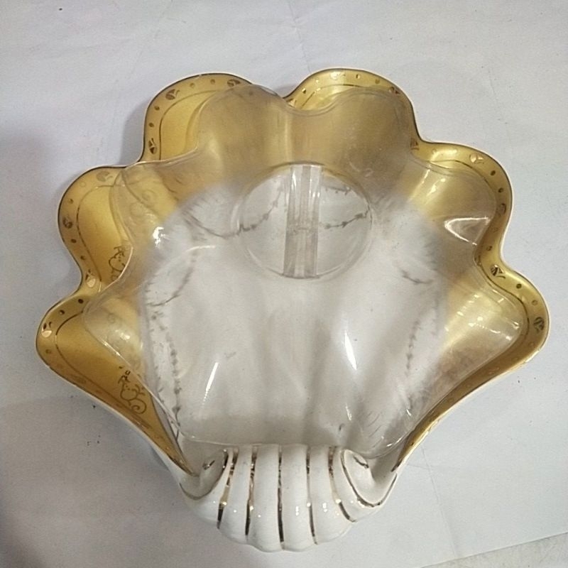 Piring Desain Unik /Piring Kerang Keramik VICENZA