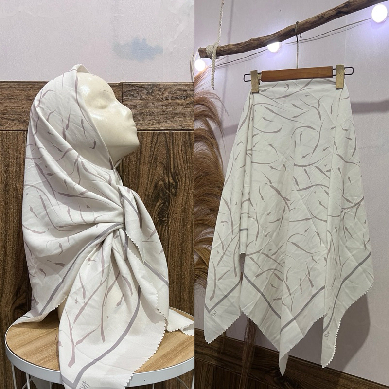HIJAB VOAL MOTIF TERBARU/MOTIF CREAMY HIJAB VOAL MOTIF SEGI EMPAT/HIJAB SEGI EMPAT VOAL MOTIF TERBAR